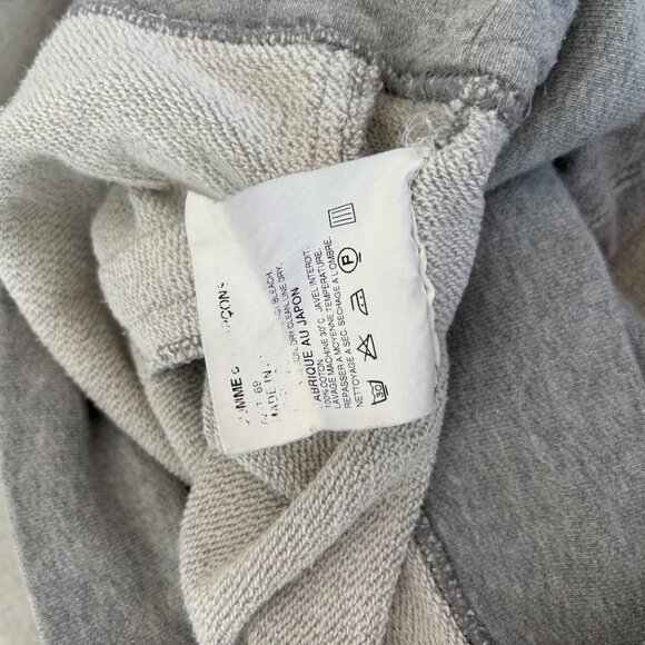 COMME Des GARÇONS PLAY Pullover Hoodie with Red Heart Patch - Picture 5 of 6